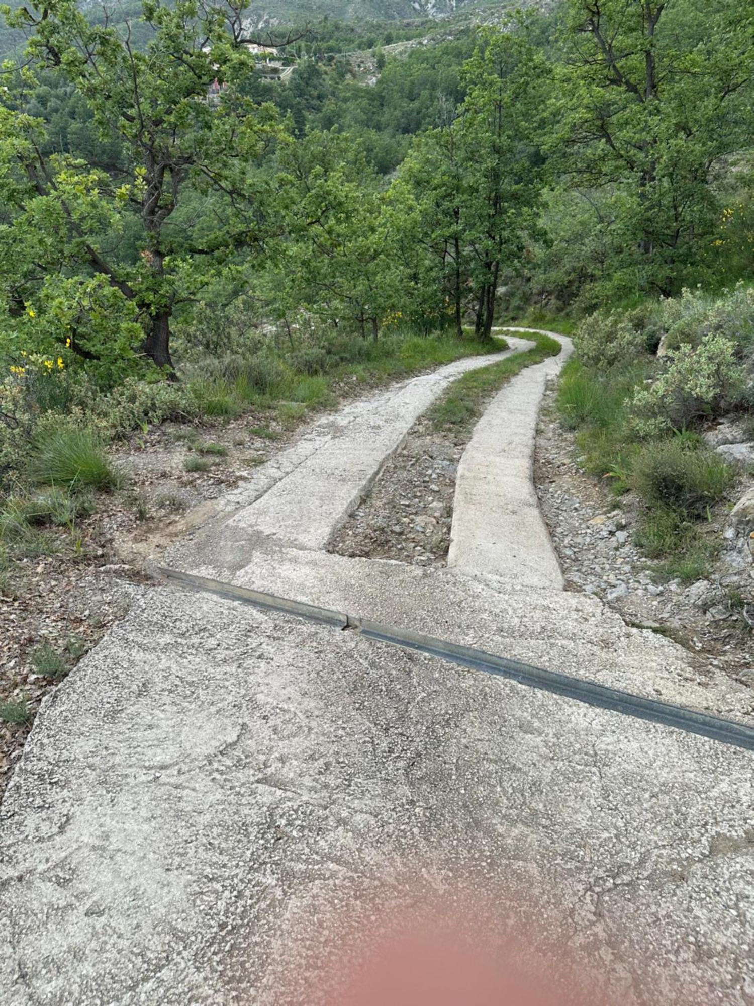 Sur Pilotis Accès *