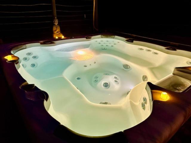 Sur Pilotis Avec Piscine Privee Lucéram