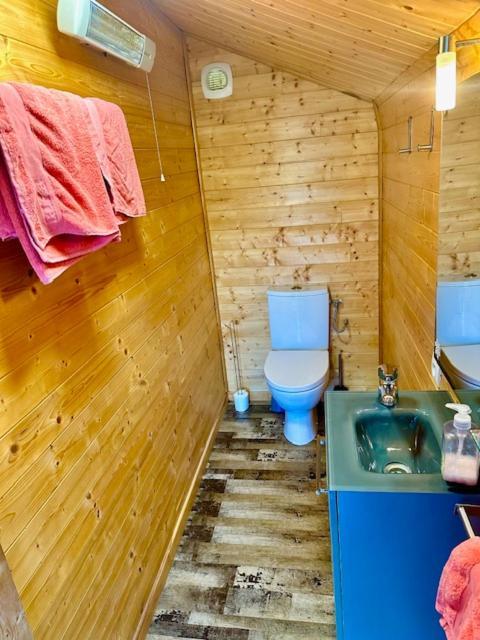 Sur Pilotis Avec Piscine Privee Chalet